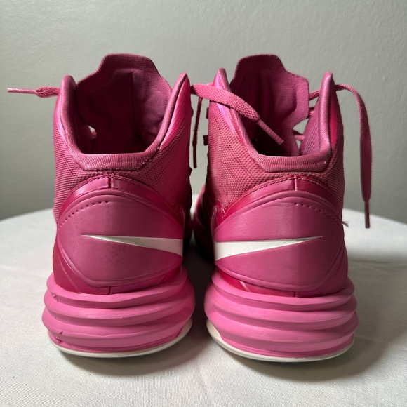 Nike Hyperdunk 2012 Think Pink Size 8.5 Sneakers - Picture 4 of 8